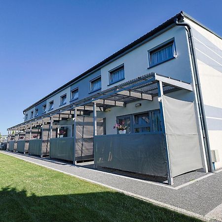 Aurora Ustka-Przewloka Aparthotel Buitenkant foto