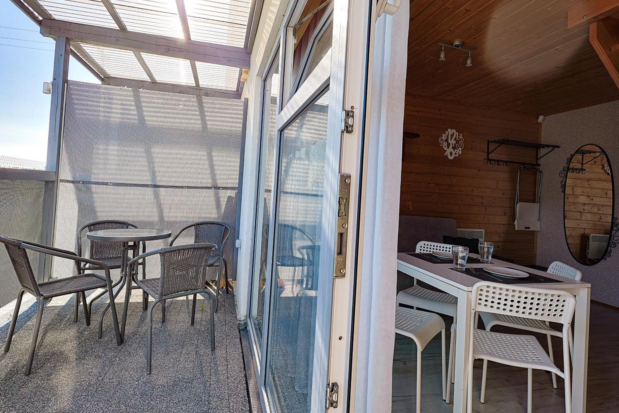 Aurora Ustka-Przewloka Aparthotel Buitenkant foto