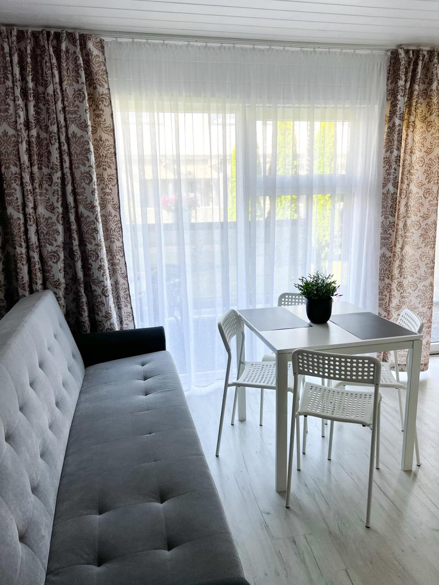 Aurora Ustka-Przewloka Aparthotel Buitenkant foto